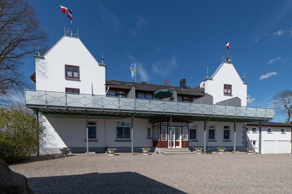 Hauptgebäude Ferienhof Wick mit Balkon – Kappeln an der Schlei